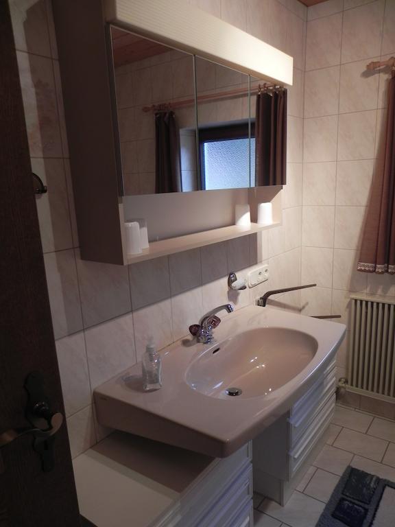 Ferienwohnung Schautzgy 로이테 객실 사진